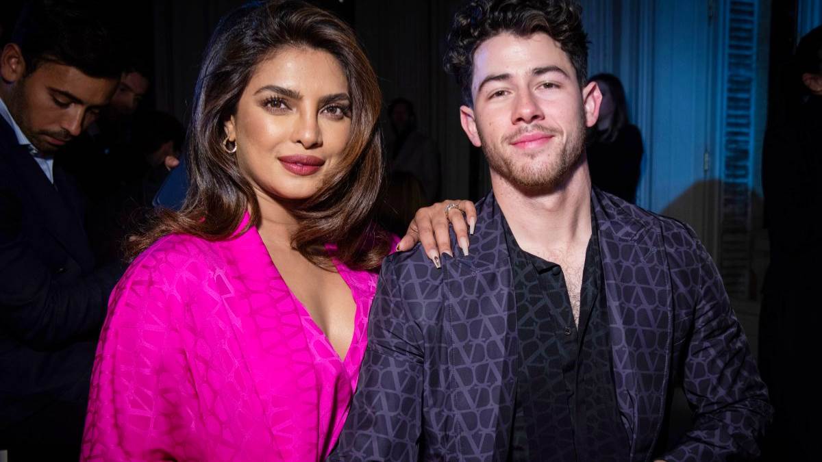 https://www.jagranimages.com/images/newimg/19032024/19_03_2024-priyanka_nick__23678113.jpg