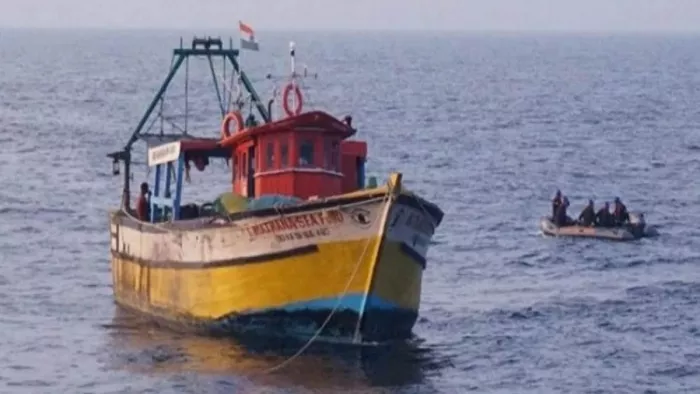 प्रतिबंधित समुद्री इलाकों में पकड़े गए मछुआरों ने वन विभाग की टीम पर किया हमला (फाइल फोटो)