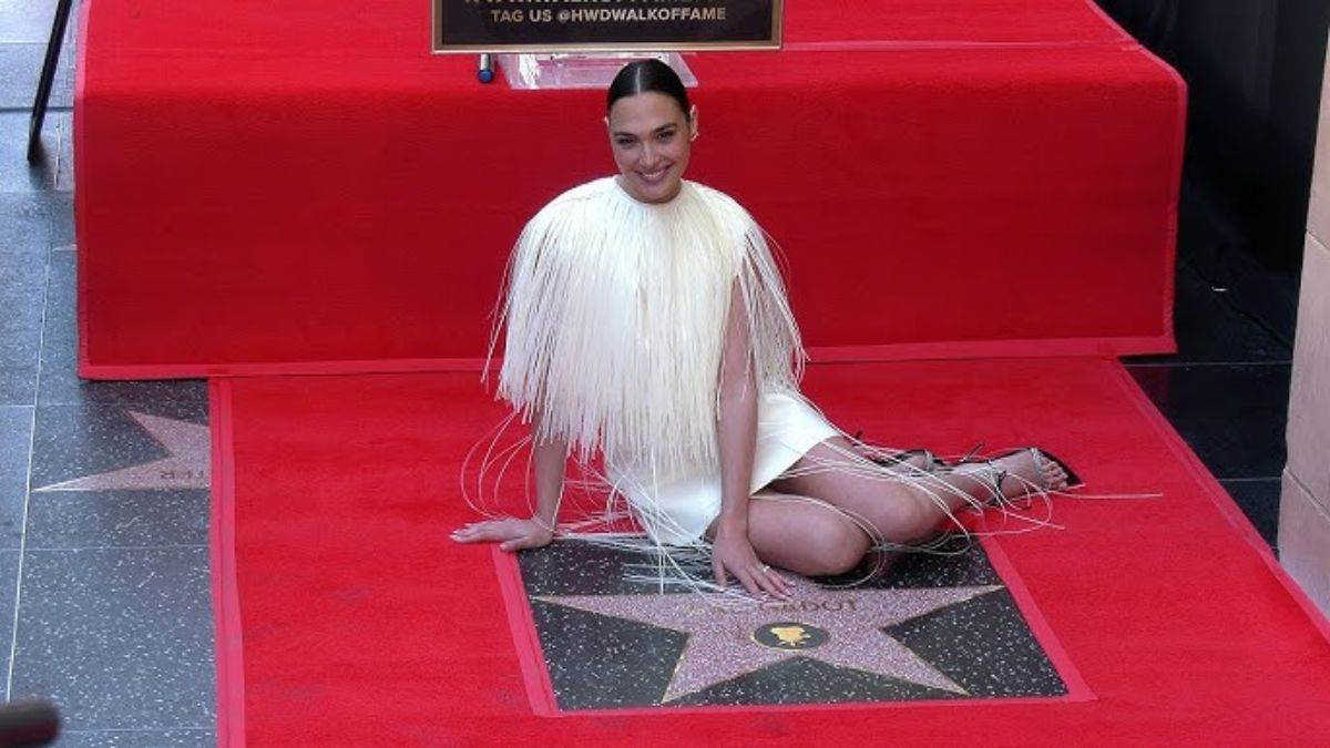 https://www.jagranimages.com/images/newimg/19032025/19_03_2025-gal_gadot_1_23902214.jpg