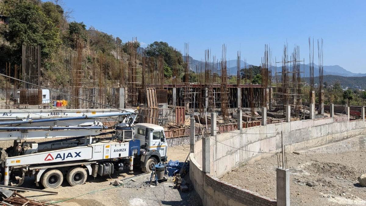 https://www.jagranimages.com/images/newimg/19032025/19_03_2025-mussoorie-ropeway_23902325.jpg