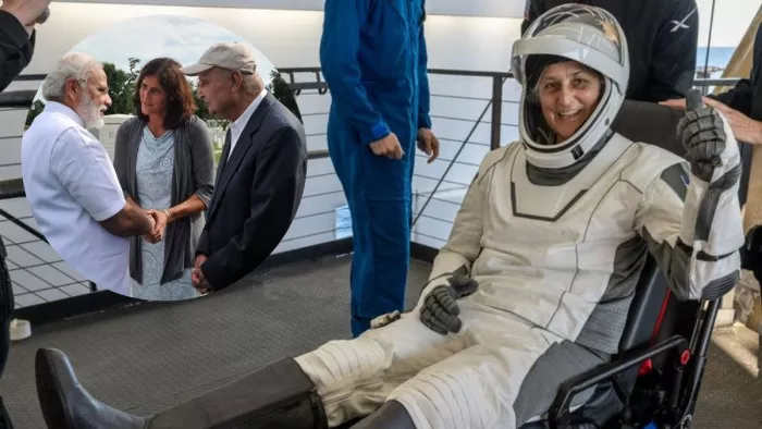 Sunita Williams: अंतरिक्ष यात्री सुनीता विलियम्स की धरती पर सफल वापसी हुई।(फोटो सोर्स: नासा, पीएम मोदी एक्स हैंडल)