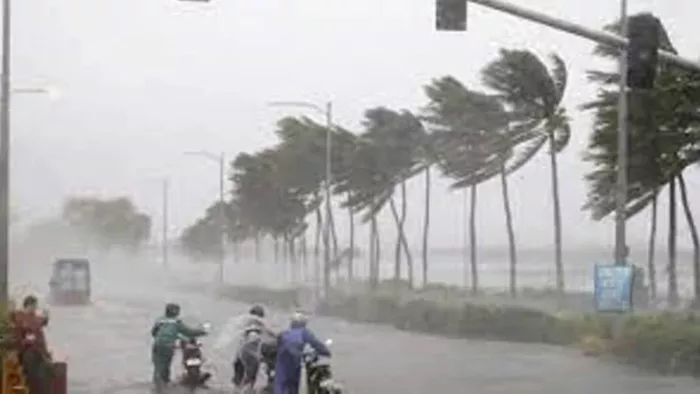 कहीं बारिश को कहीं तेज हवाओं का अलर्ट (फाइल फोटो)