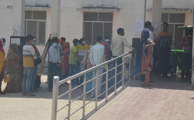 कोरोना से दो की मौत, 390 और मिले पॉजिटिव