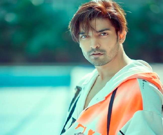 Coronavirus वैक्सीन और दवाइयों की कमी को देख लाचार हुए गुरमीत चौधरी, लोगों से कर रहे हैं अब ये अपील