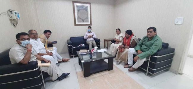 बढ़ रही बेचैनी, गृह मंत्रालय जाएंगे सीकरी खुर्द व कालोनियों के लोग