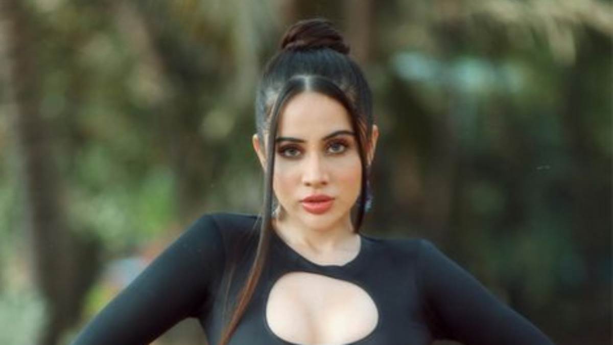 https://www.jagranimages.com/images/newimg/19042023/19_04_2023-urfi_javed1_23389394.jpg