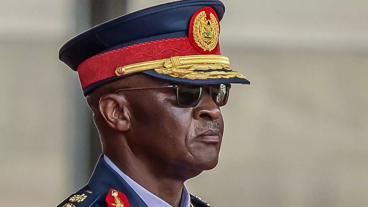 Kenya: हेलीकॉप्टर दुर्घटना में केन्या के रक्षा प्रमुख सहित नौ लोगों की मौत, राष्ट्रपति ने दिए जांच के आदेश