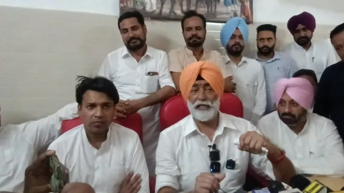 AAP पर जमकर बरसे खेहरा; BJP को भी लिया आड़े हाथ