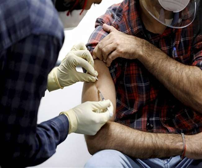 अब कोविड-19 से ठीक होने के तीन महीनों बाद लगेगी वैक्सीन, स्वास्थ्य मंत्रालय को NEGVAC की सिफारिश मंजूर