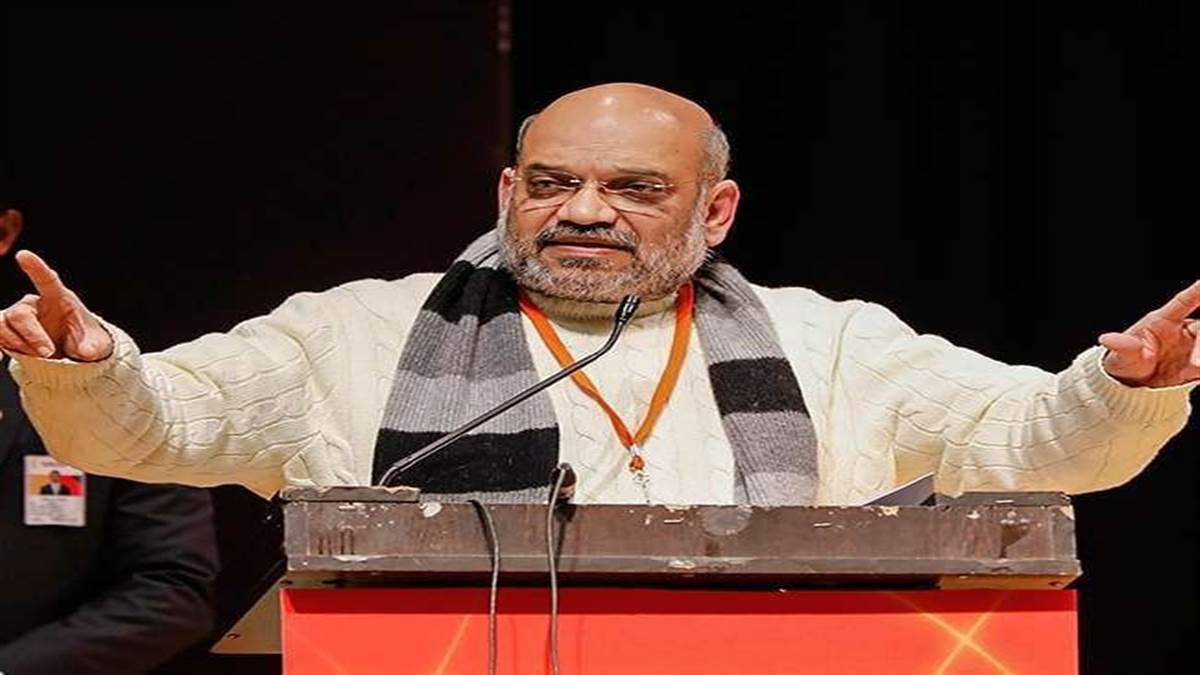 amit shah universities should not become a place of ideological battle home minister amit shah