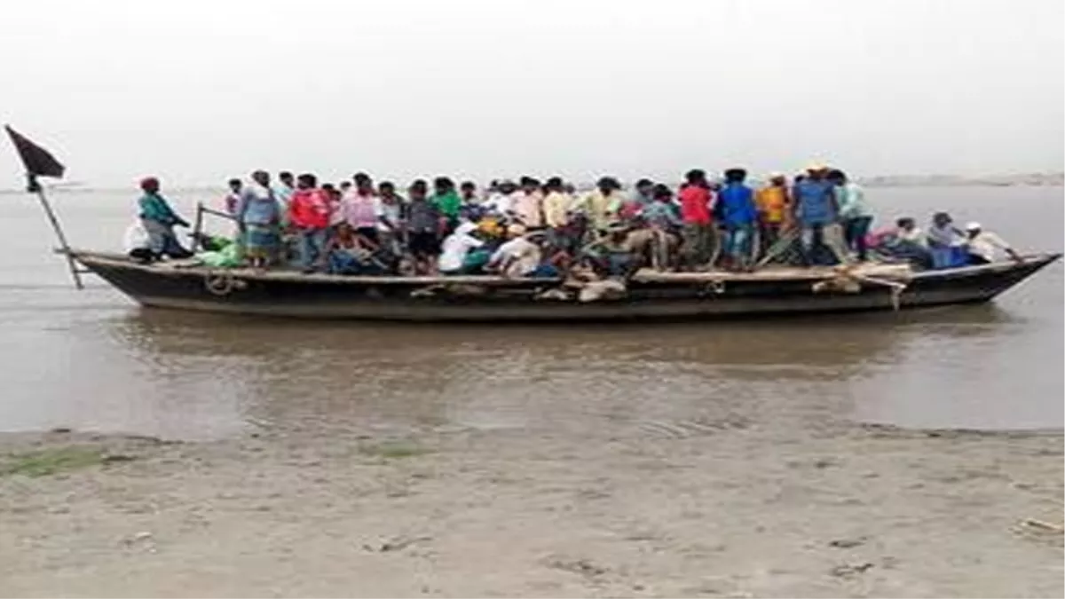 कोसी के इन गांवों में सबके पास है अपना-अपना नाव, हर साल पांच महीने तक डूबा रहता है पूरा इलाका