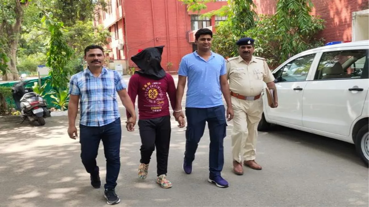 Snatching in Chandigarh: स्नैचिंग का ये तरीका हैरान करने वाला, पुलिस ने दबोचा बदमाश, 2 मामले सुलझे