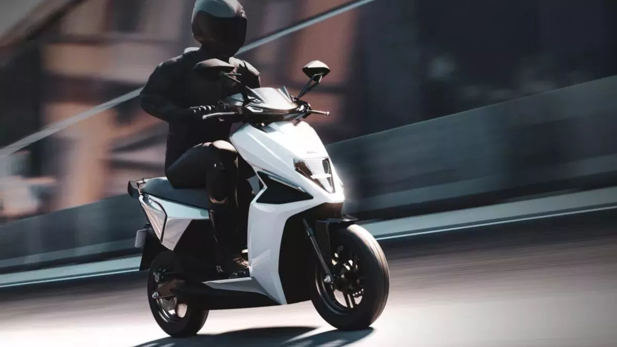 EV Crash Test: ARAI ने पहली बार किया Electric Scooter का क्रैश टेस्‍ट, जानें डिटेल