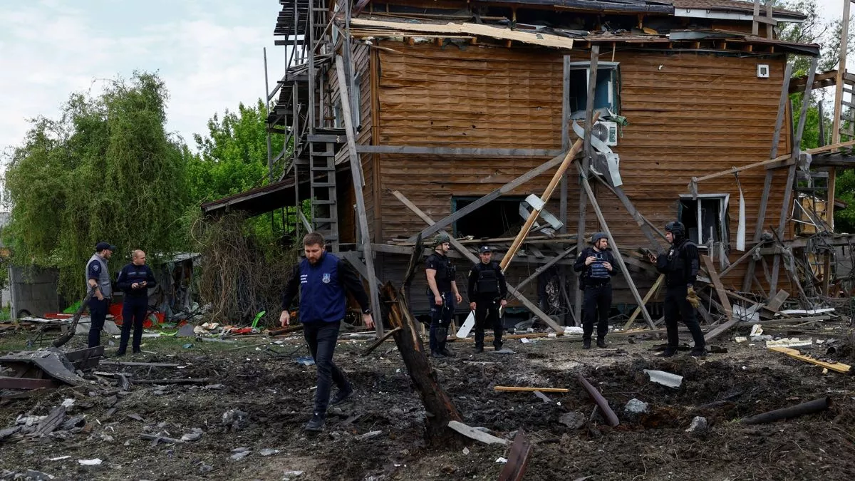 Russia Ukraine War: यूक्रेन के 8 इलाकों में रूस का ड्रोन अटैक: यू्क्रेनी सैनिकों ने सभी हमलावरों को मार गिराया