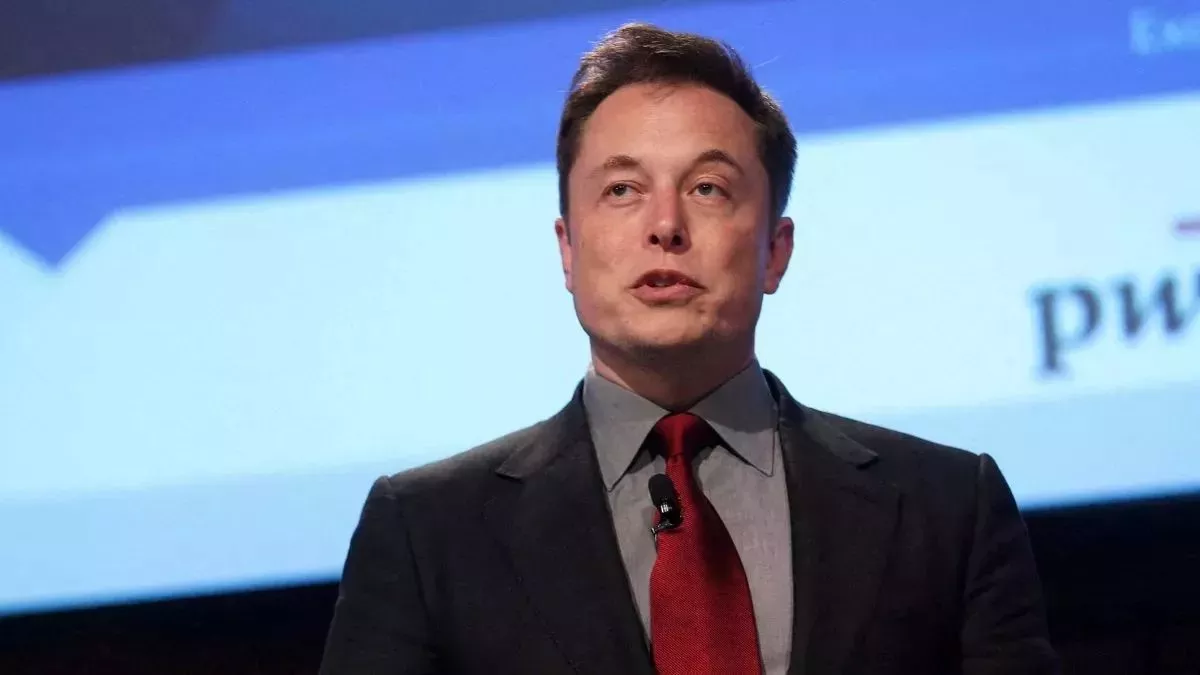 स्टारलिंक सैटेलाइट इंटरनेट सर्विस लॉन्च करने बाली पहुंचे Elon Musk, इंडोनेशिया को मिलेगी  high-speed internet  की सौगात