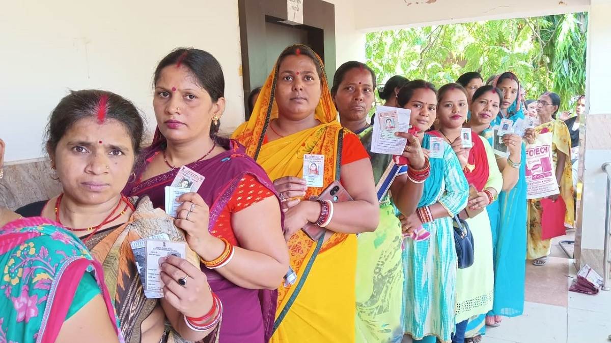 Jharkhand Voting Live Fifth Phase झ रख ड क त न स ट पर व ट ग खत म श म 5 बज तक 6190 प रत शत Jharkhand Voting Live Fifth Phase झ रख ड क त न स ट पर व ट ग खत म श म 5 बज तक 6190 प रत शत