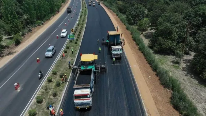 नक्सलियों के गढ़ में बिछेगा सड़कों का जाल, इलाके के लोगों की चमकेगी किस्मत! (फाइल फोटो)