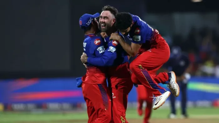 ग्लेन मैक्सवेल ने रुतुराज गायकवाड़ को शून्य पर आउट किया