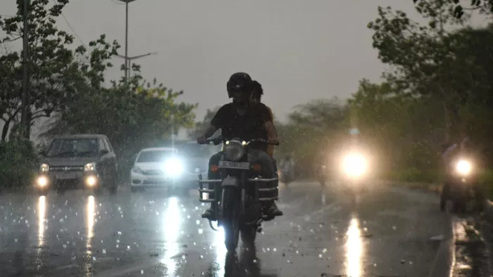 उत्तर भारत में आज से बदल सकता है मौसम का मिजाज। (फोटो- पीटीआई)