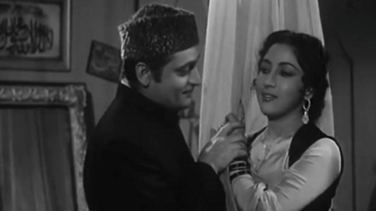 https://www.jagranimages.com/images/newimg/19052025/19_05_2025-dharamputra_film__23941417.jpg