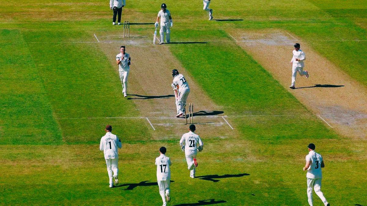 https://www.jagranimages.com/images/newimg/19052025/19_05_2025-james_anderson_23941293.jpg