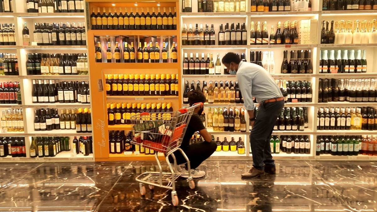 jharkhand liquor sale private shops under strict government watch