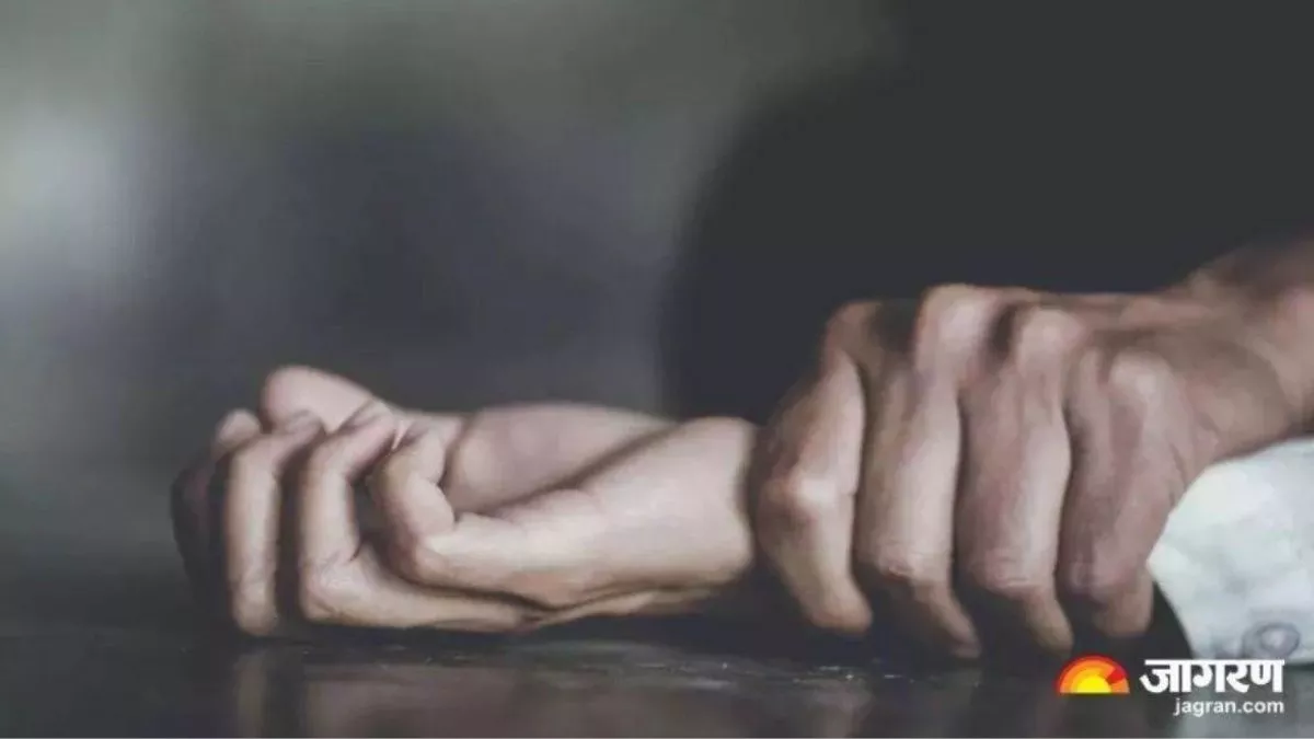 Himachal Crime: हमीरपुर में स्कूटी सवार युवक ने महिला को लिफ्ट देकर जंगल में किया दुष्कर्म, पुलिस ने आरोपी को दबोचा