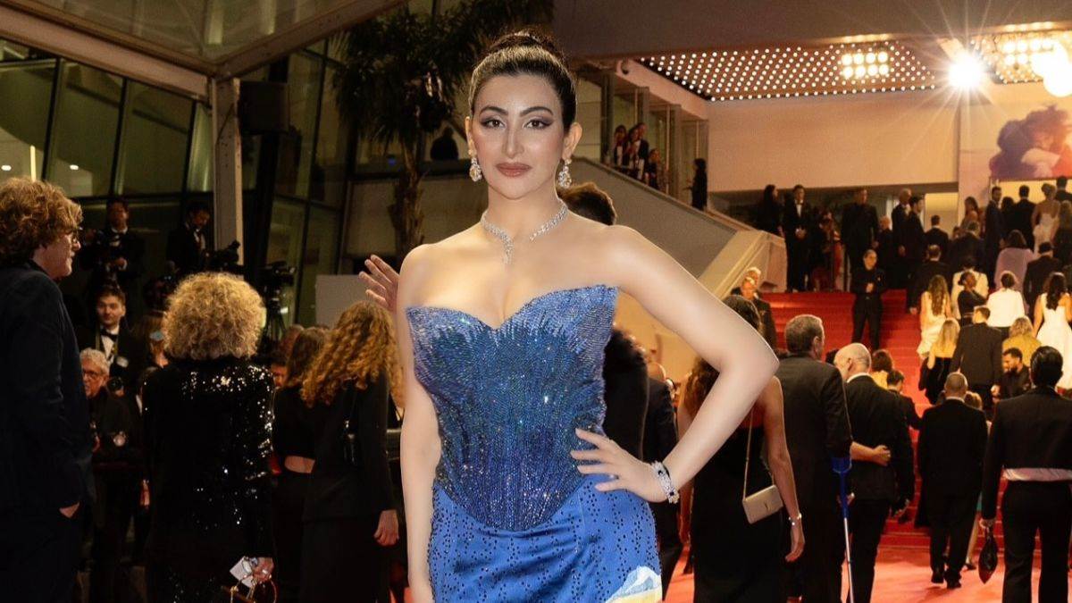https://www.jagranimages.com/images/newimg/19052025/19_05_2025-shalini_passi_cannes_2025_23941629.jpg