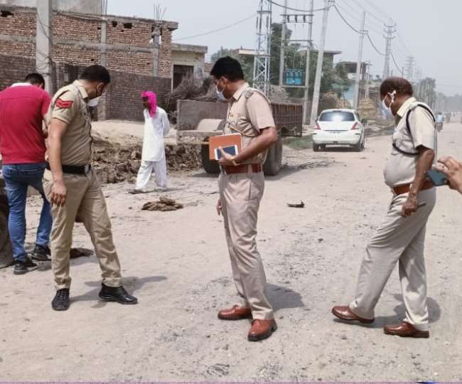 करनाल में दिनदहाड़े वारदात, कार सवार शराब ठेकेदार पर बाइक सवार बदमाशों ने चलाई गोलियां