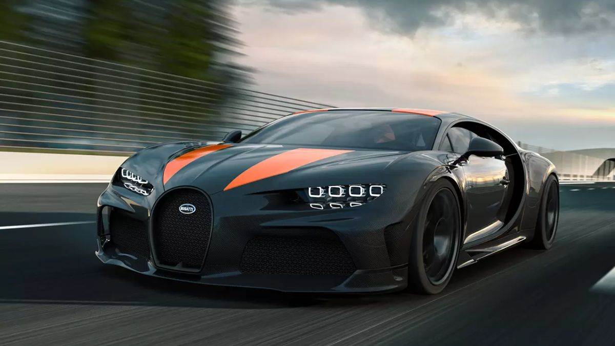 5 supercars everyone should drive once in their life