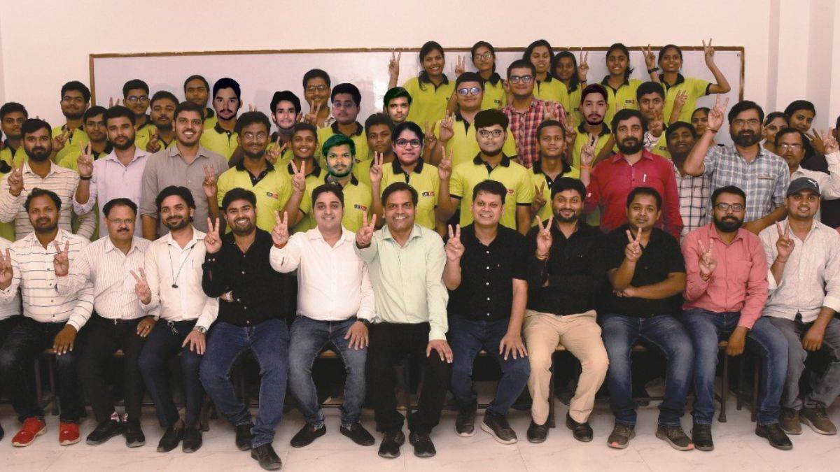 https://www.jagranimages.com/images/newimg/19062023/19_06_2023-jee_advanced_result_2023_23445723.jpg