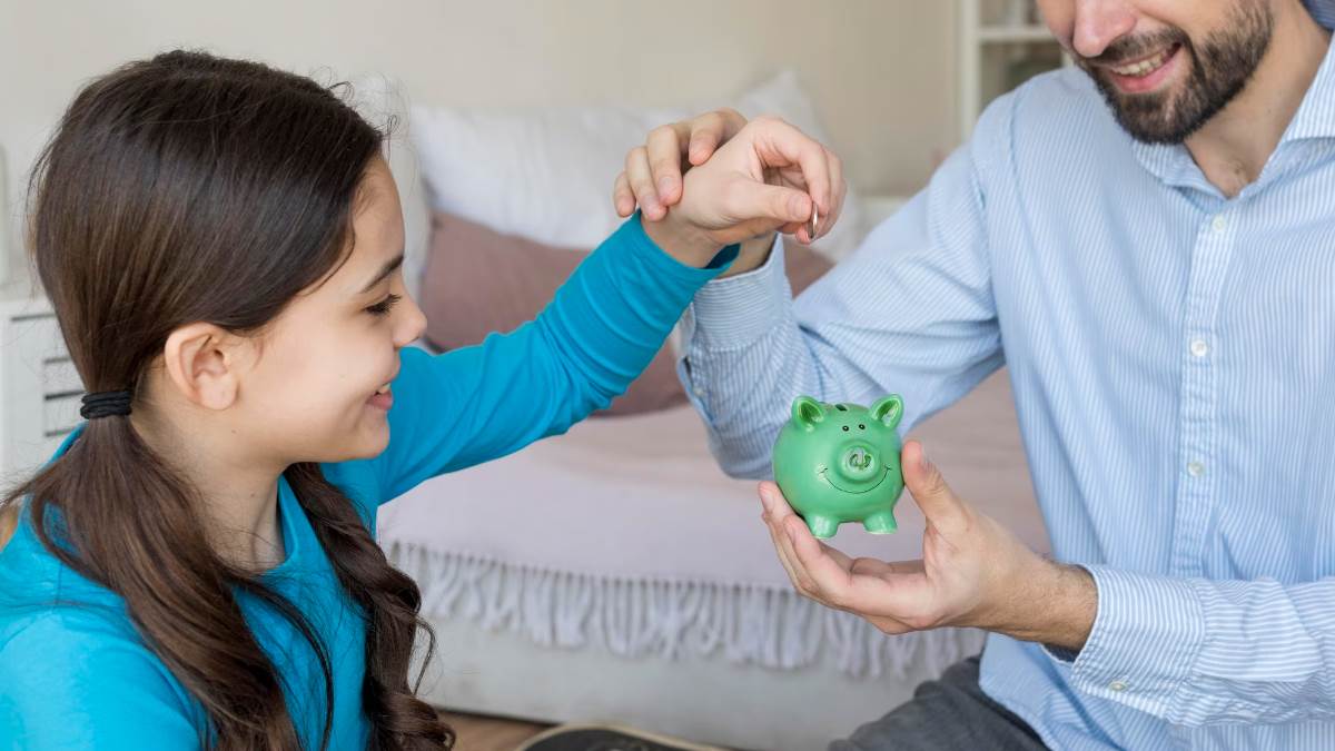https://www.jagranimages.com/images/newimg/19062023/19_06_2023-money_saving_tips_f_23445632.jpg