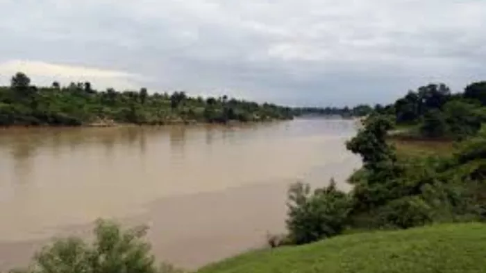 शहर में पानी सप्लाई सोन नदी से की जाएगी। (जागरण)