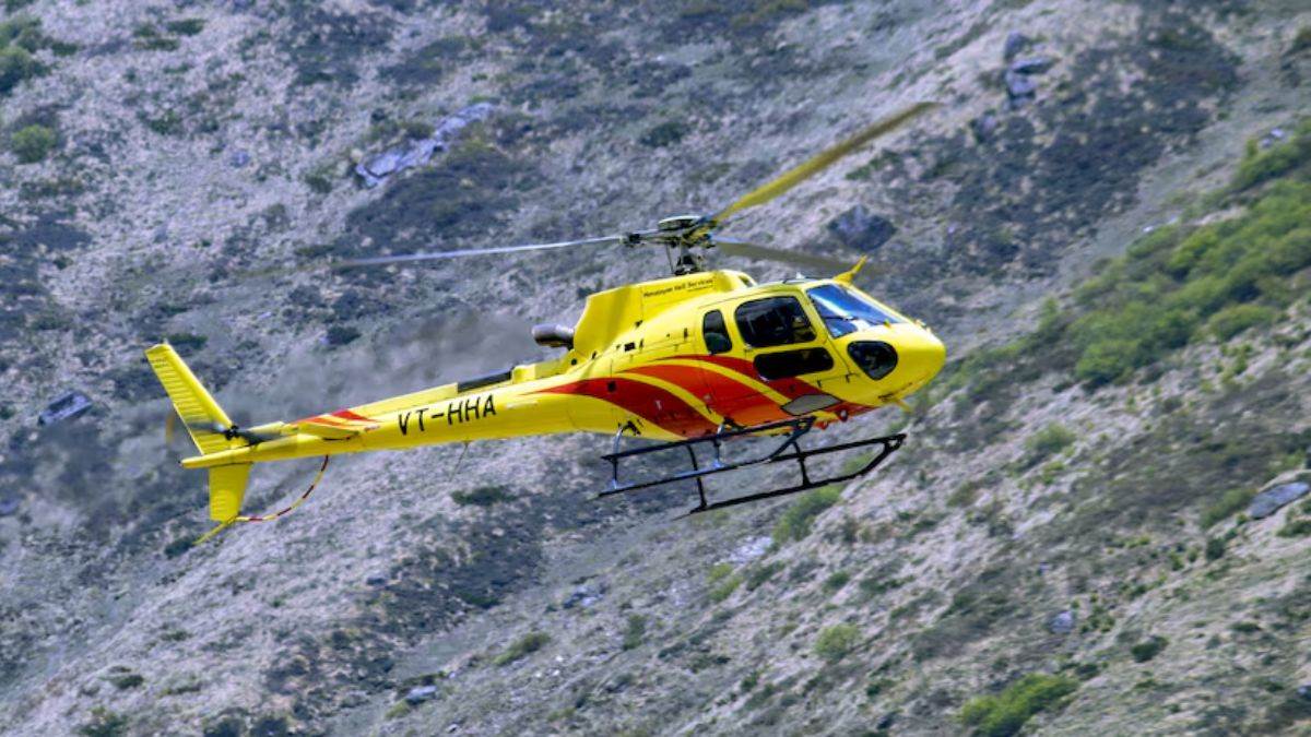 https://www.jagranimages.com/images/newimg/19062025/19_06_2025-chardham_helicopter_23968428.jpg