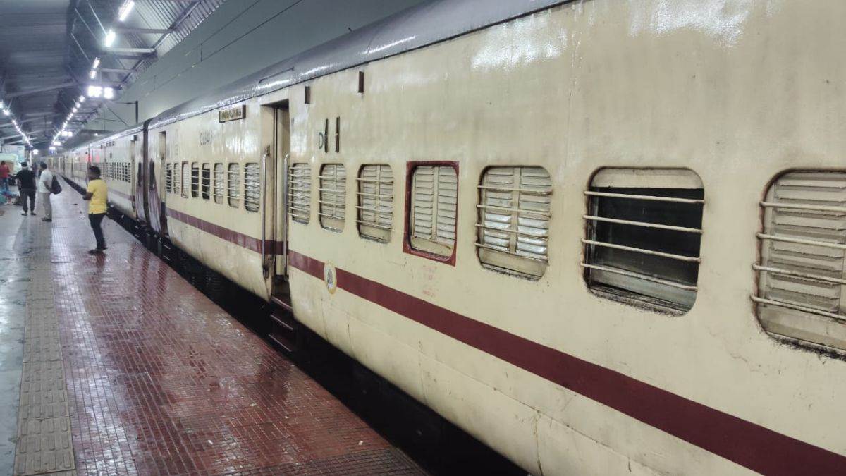 tatanagar train disruptions heavy rain causes cancellations route diversions