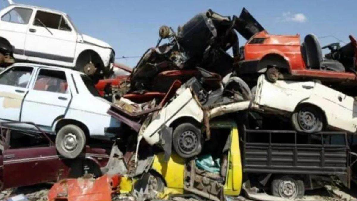 https://www.jagranimages.com/images/newimg/19062025/19_06_2025-vehicle_scrap_policy_23968100.jpg