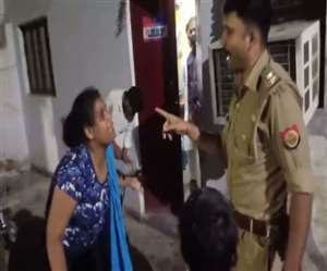 इंस्पेक्टर ब्रजेश कुमार यादव ने बताया कि युवक अम्बरगंज रामनगर का रहने वाला है।