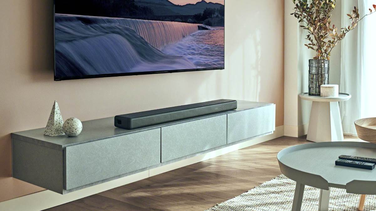https://www.jagranimages.com/images/newimg/19072023/19_07_2023-best_boat_soundbars_in_india__23475847.jpg