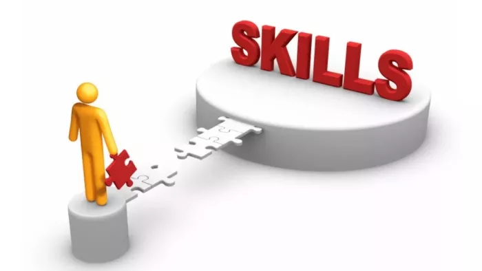 Skill Gap: संस्थान इंडस्ट्री रिलेशन सेल (IRC) और उद्योग यूनिवर्सिटी रिलेशन सेल (URC) बनाएंगे।