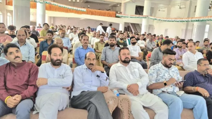 Jammu Kashmir News: आतंकी हमलों को लेकर कांग्रेस ने बीजेपी पर साधा निशाना।