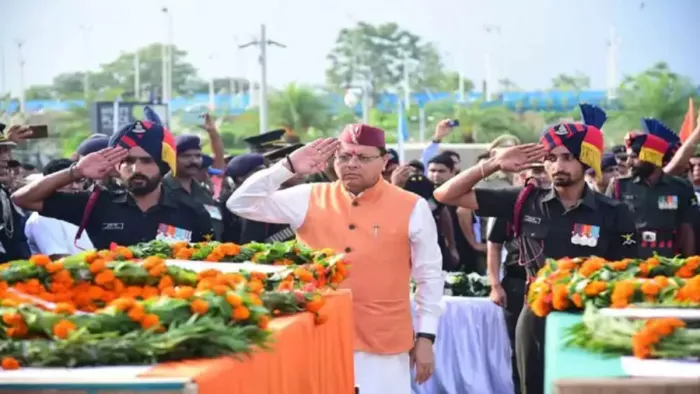Soldier Martyr: मुख्यमंत्री पुष्कर सिंह धामी ने दुख व्यक्त किया