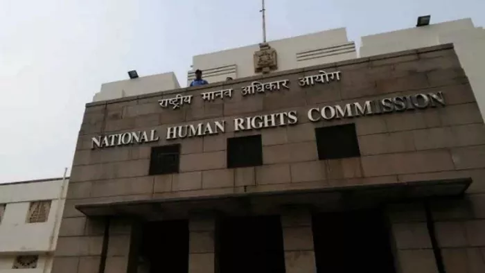 तृणमूल कांग्रेस के सांसद ने एनएचआरसी के रजिस्ट्रार (ला) जोगेंद्र सिंह को भेज शिकायत पत्र।
