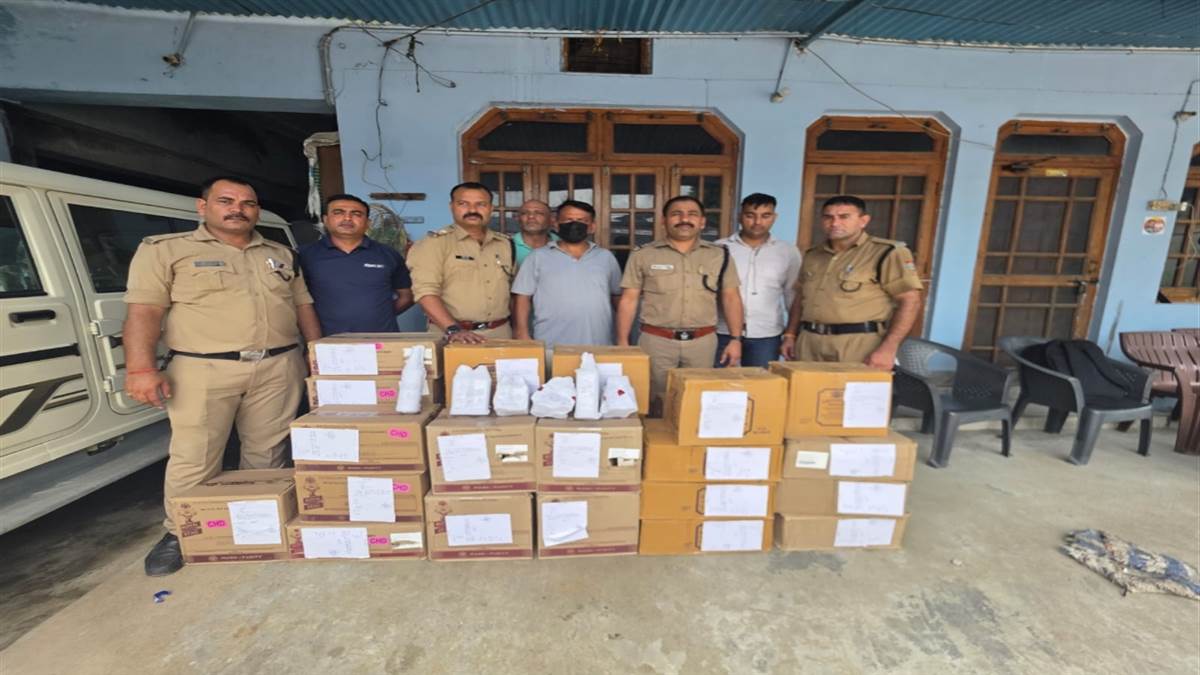 uttarakhand panchayat chunav illicit liquor seized before panchayat elections three arrested
