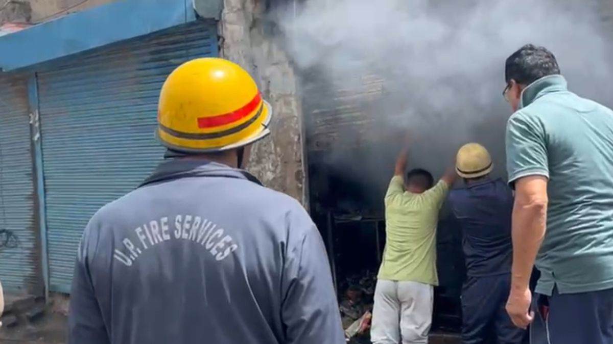 ncr ghaziabad scrap godown fire quick response averts major damage