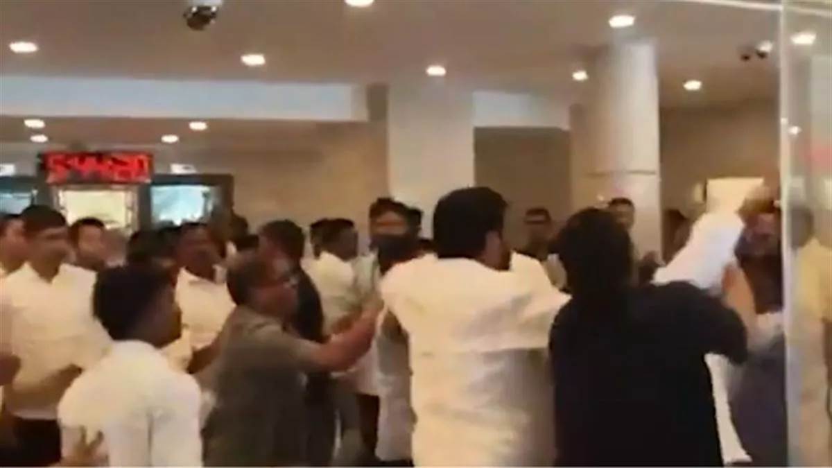 https://www.jagranimages.com/images/newimg/19072025/19_07_2025-maharashtra_news_h_23988227.jpg
