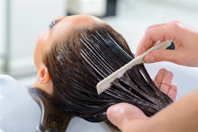 Smoothening Hair Care:स्मूदनिंग को लंबे समय तक बालों पर बरकरार रखना चाहती  हैं तो यू करें स्मूदनिंग बालों की देखभाल - How to care Smoothing Hair Know