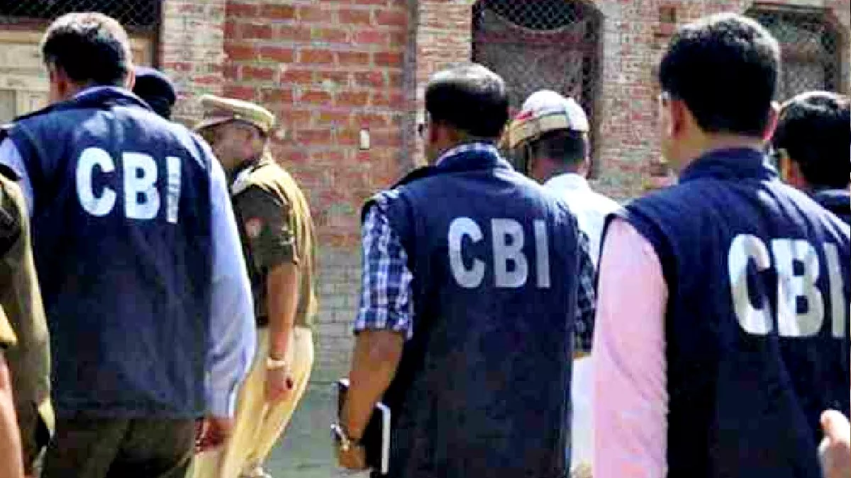 Manish Sisodia CBI Raids: दिल्ली शराब नीति घोटाले में लखनऊ में भी पड़ा छापा, नहीं मिला आरोपी मनोज राय