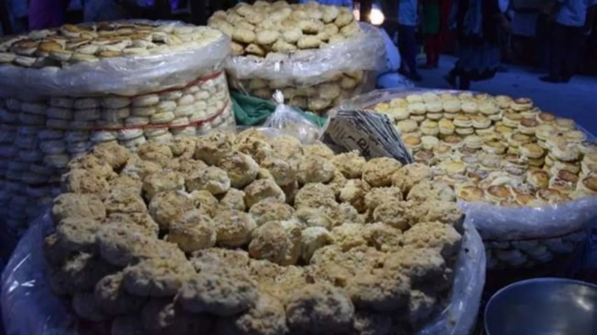 Prayagraj Famous Food: नानखटाई व सोहन हलुआ का स्वाद निराला, यहां आएं तो एक बार जरूर चखें