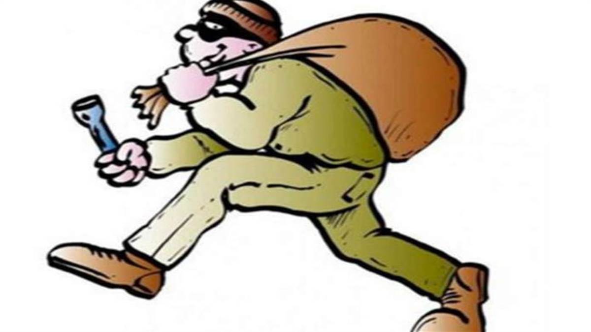 https://www.jagranimages.com/images/newimg/19082022/19_08_2022-theft_22992066.jpg