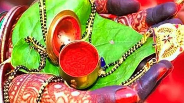 पति की लंबी आयु की कामना के लिए मनाएंगी हरियाली तीज